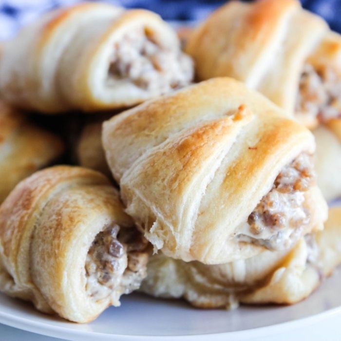 sausage crescent rolls